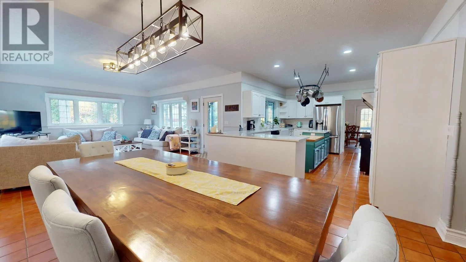 215 Old Mill Beach RD