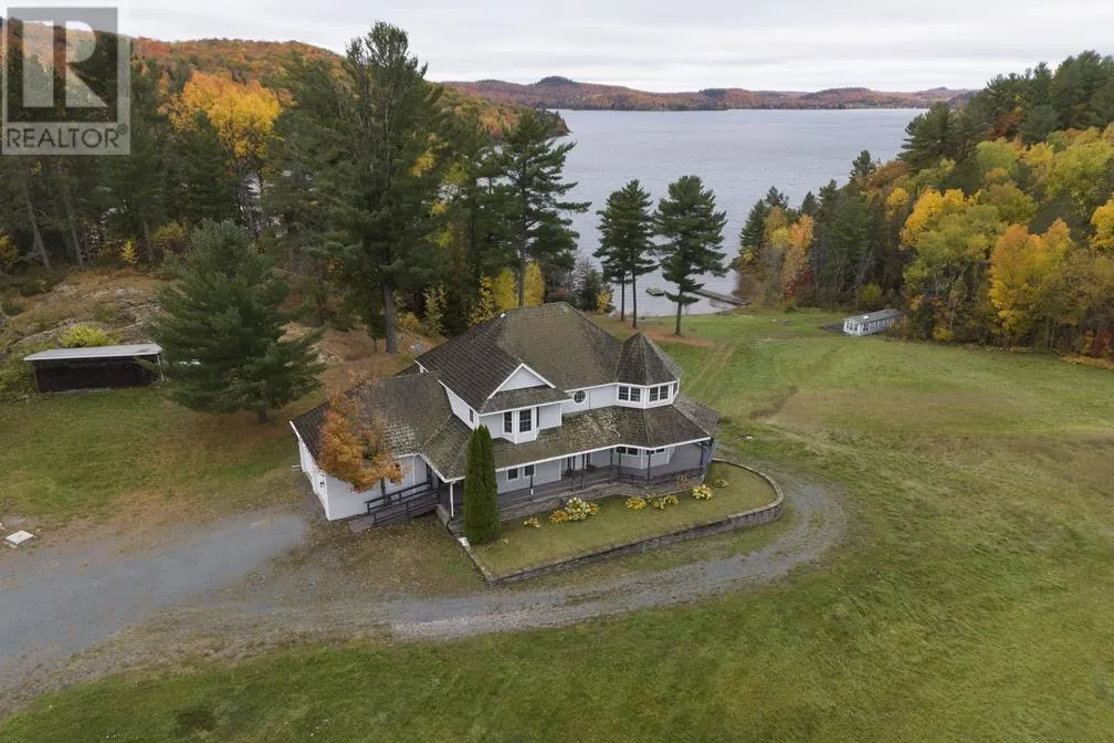 215 Old Mill Beach RD