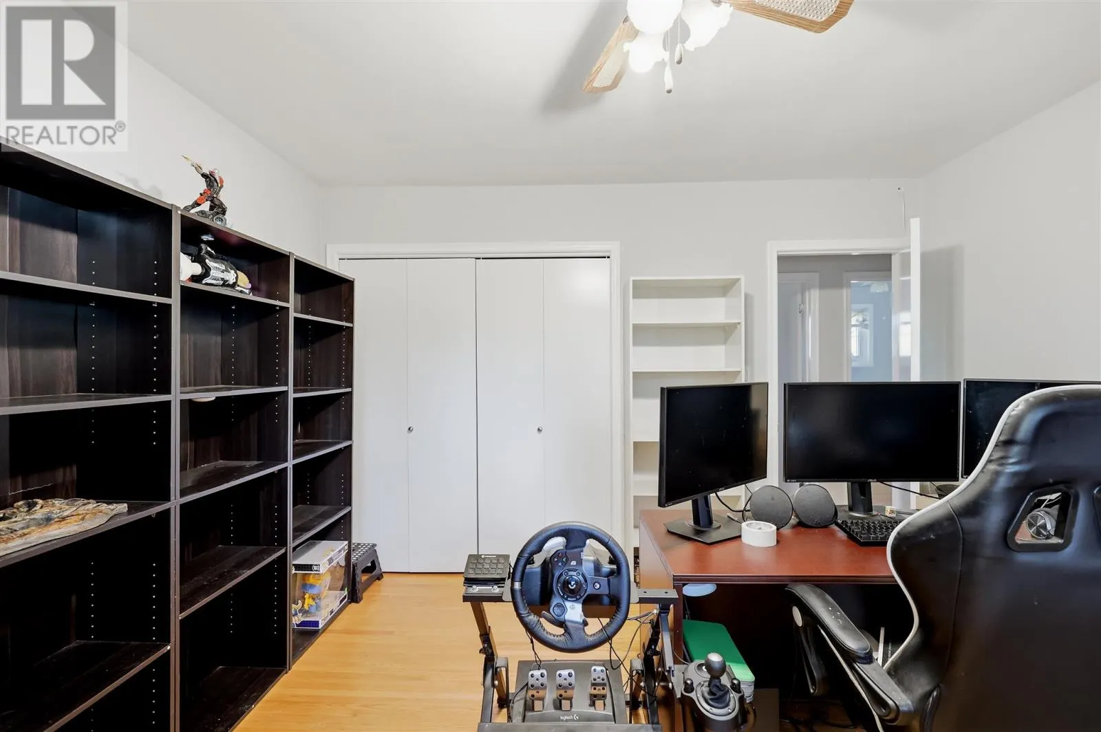 13 Irwin AVE