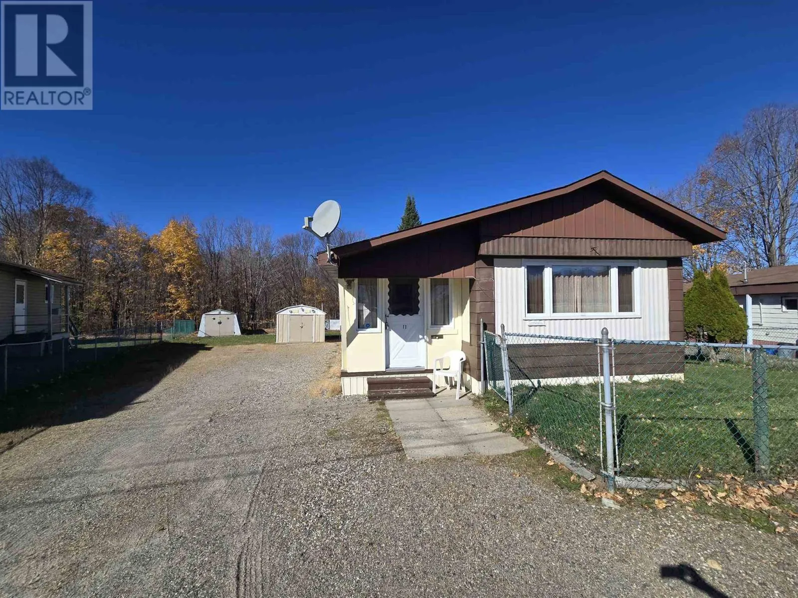 11 Chalmers CRES