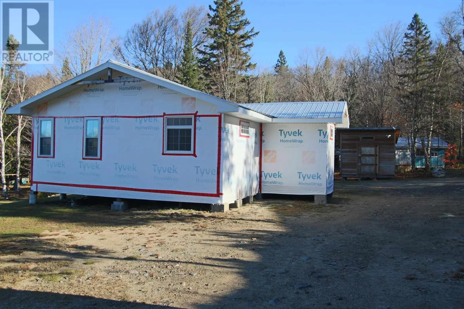 6 Weckstrom Lake RD