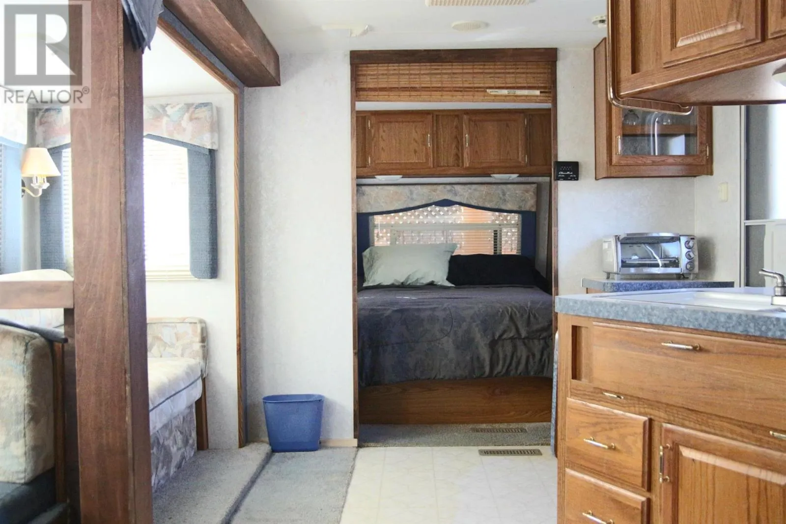 6 Weckstrom Lake RD
