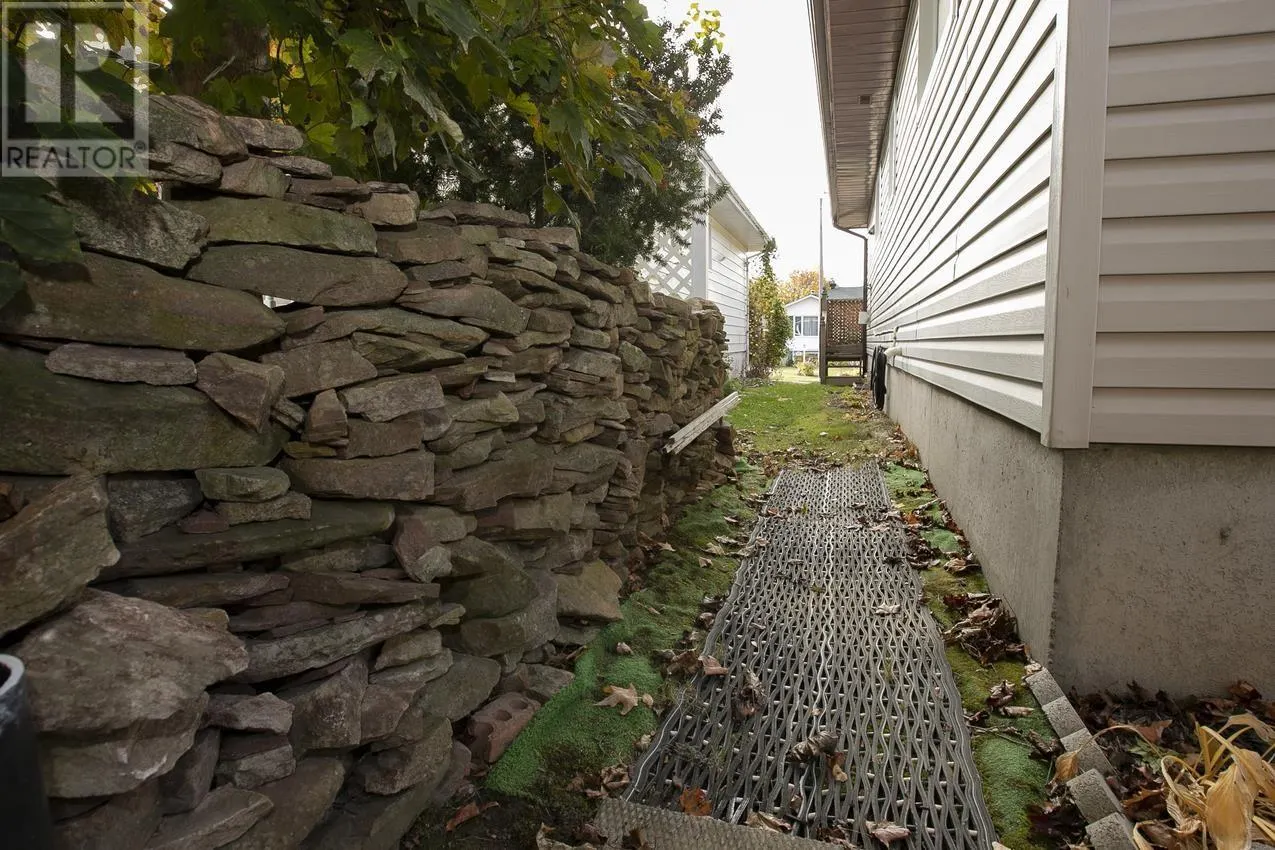 36 Danby RD