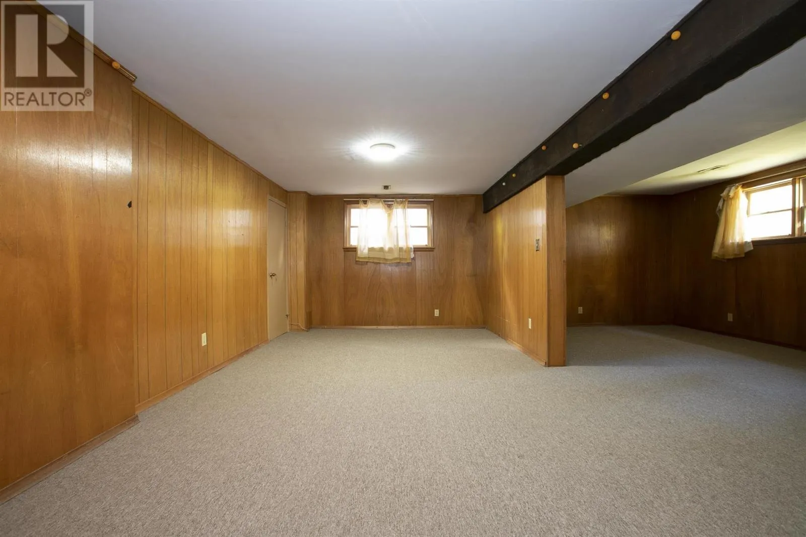 119 Parkdale DR