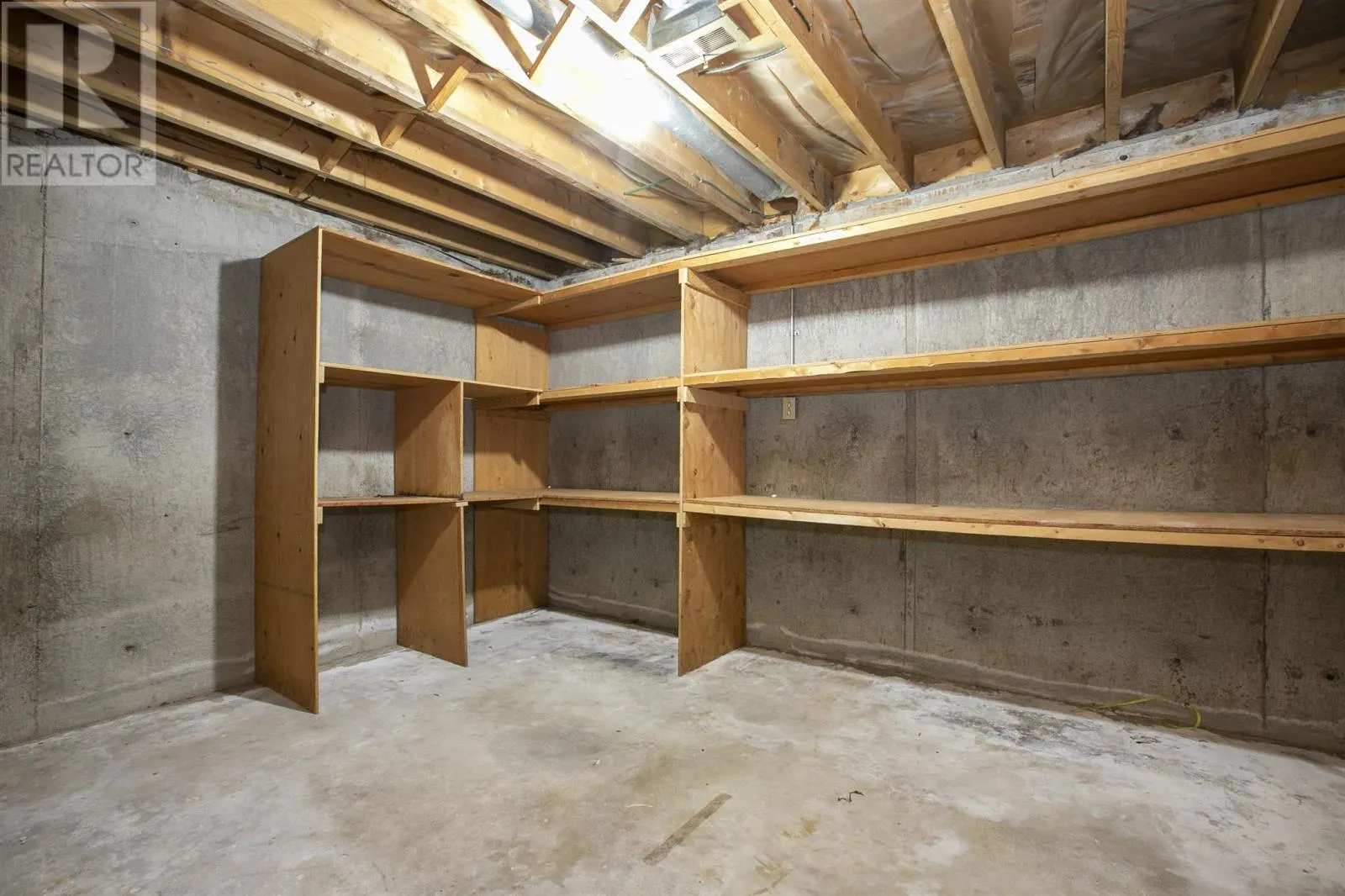 119 Parkdale DR