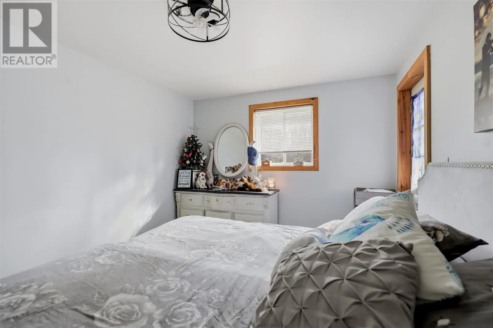 152 MacLean RD