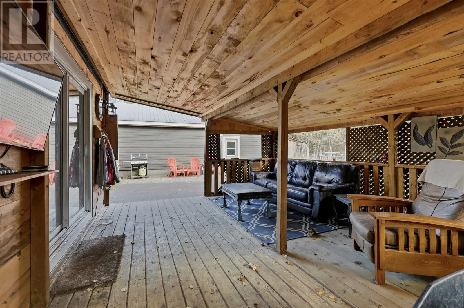 152 MacLean RD