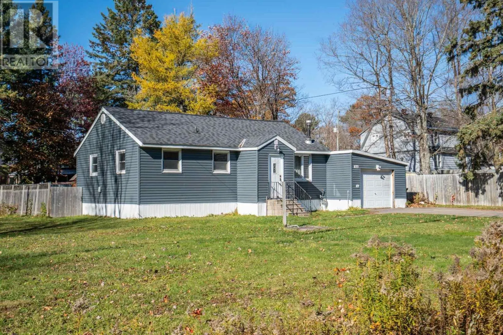 246 Old Highway 17 N