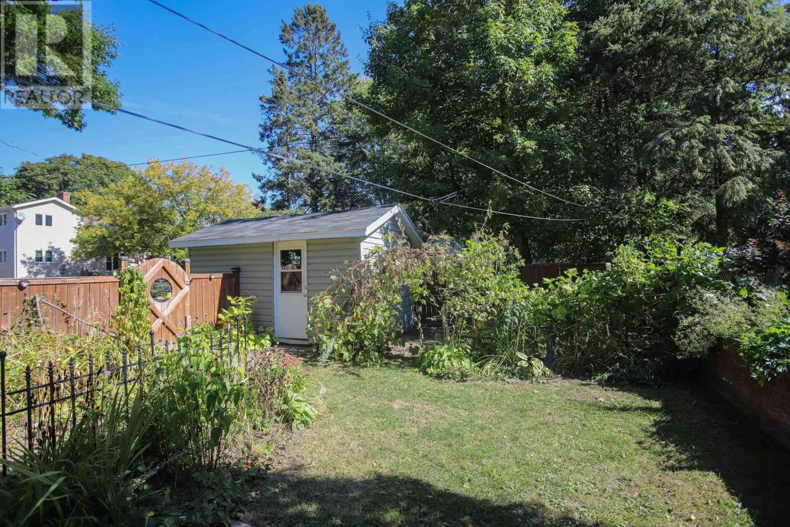 28 Putney RD