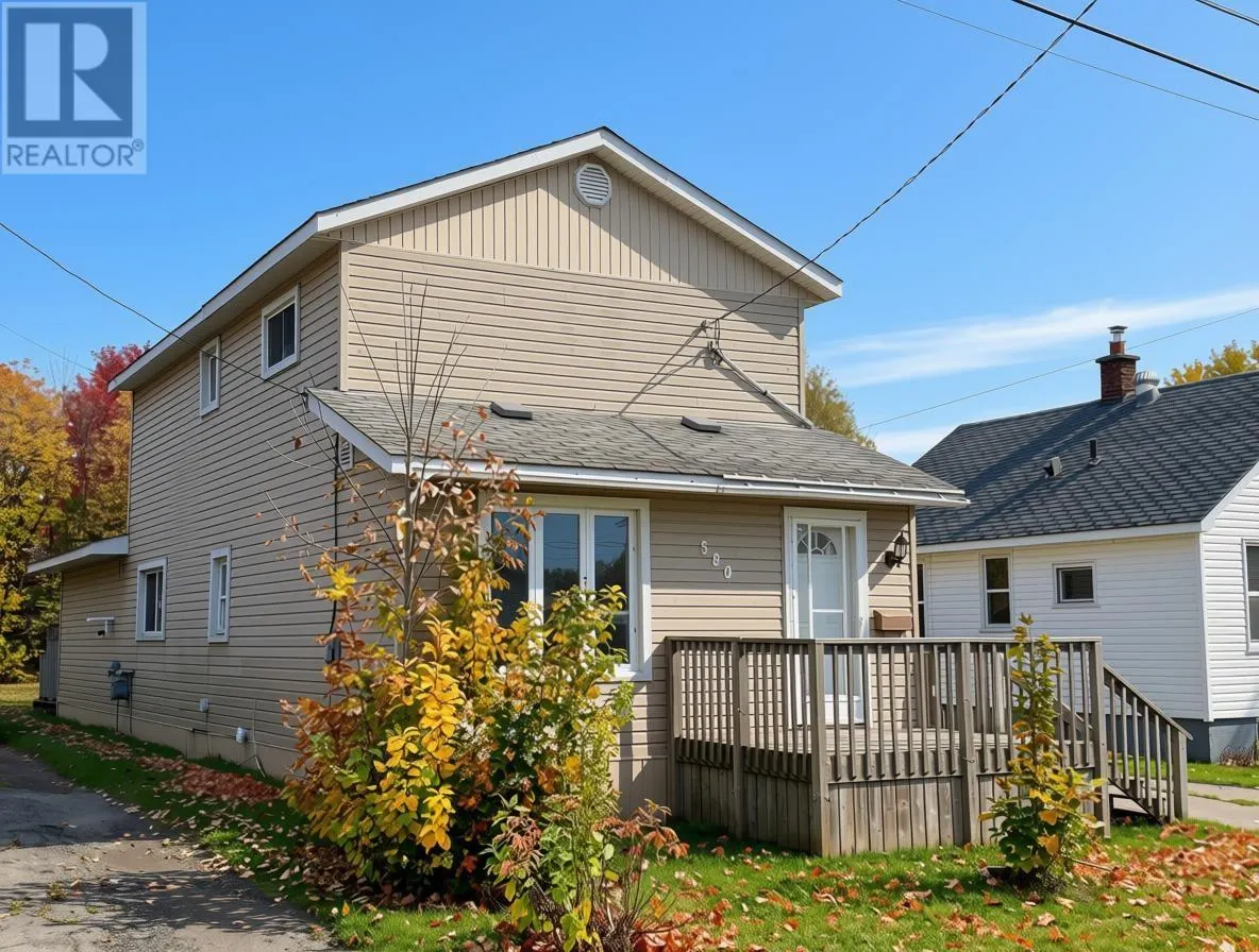 580 Charles ST