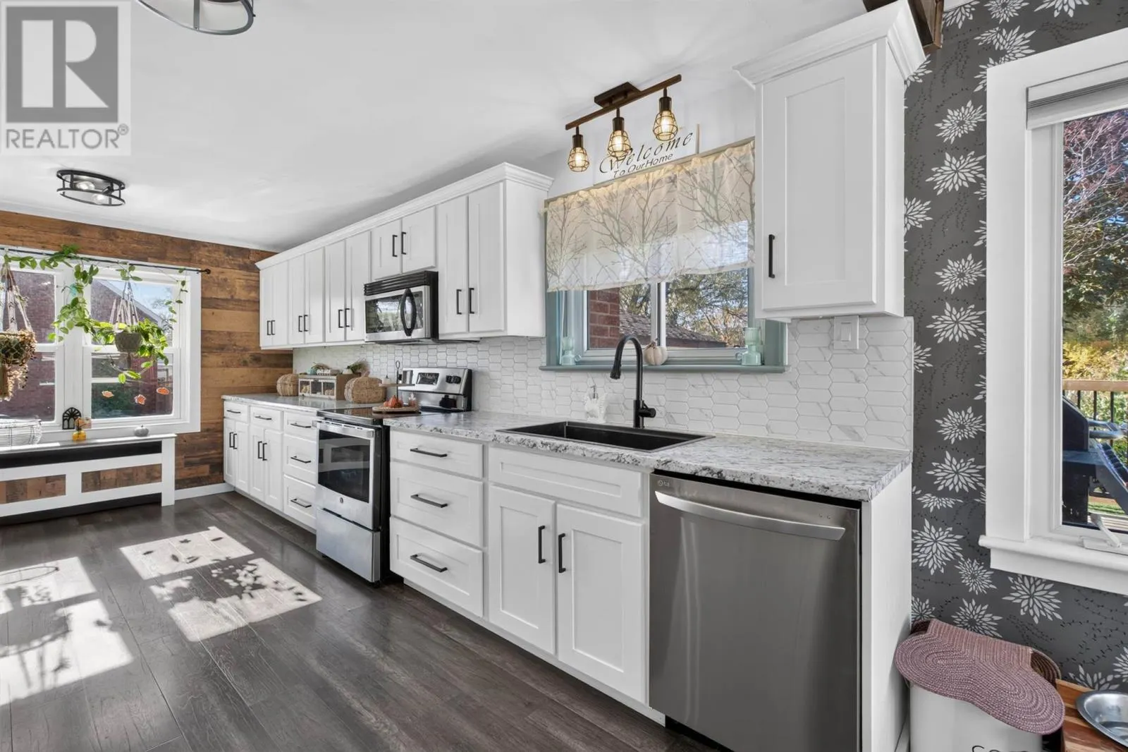 317 Goulais AVE