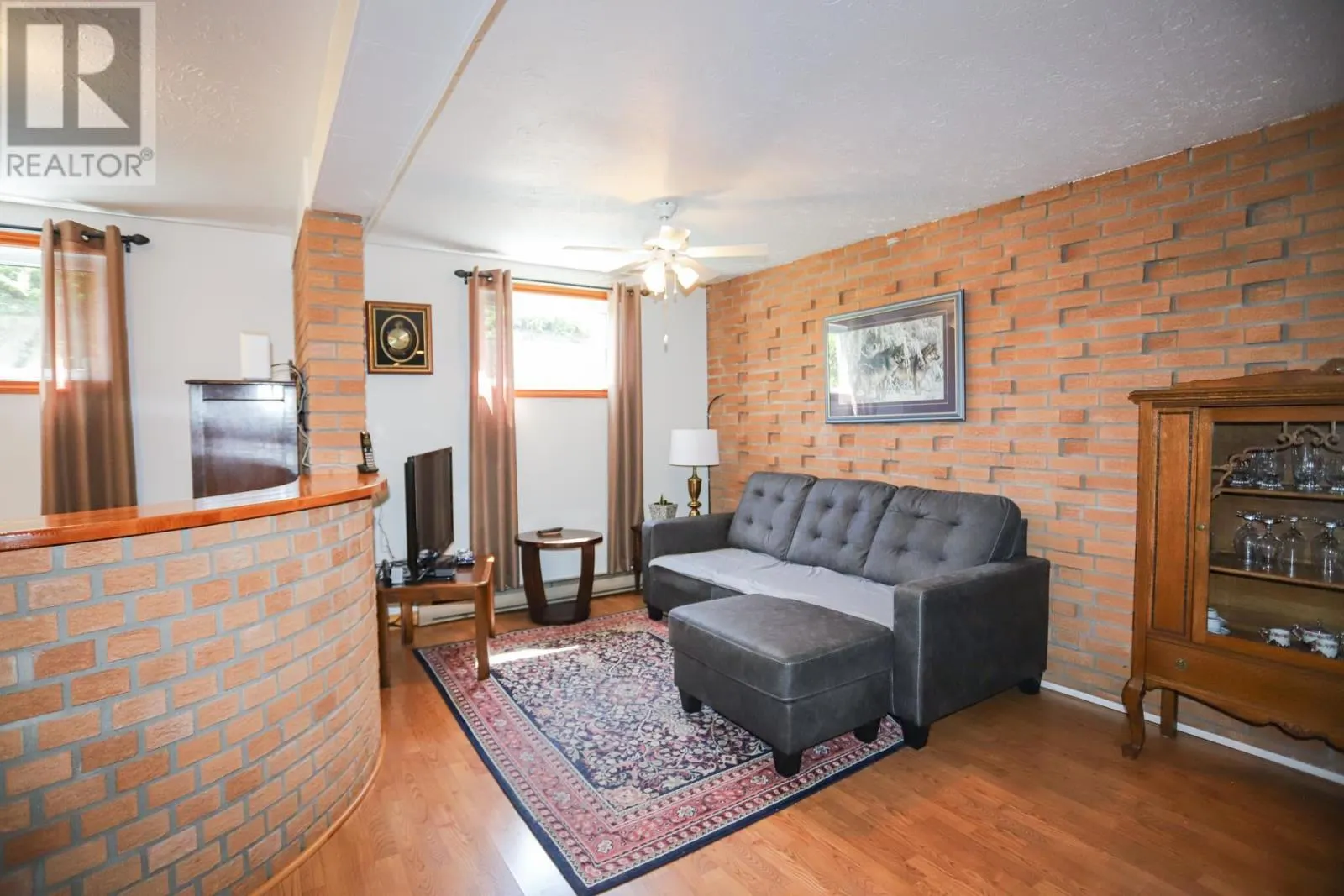 451 Shannon RD