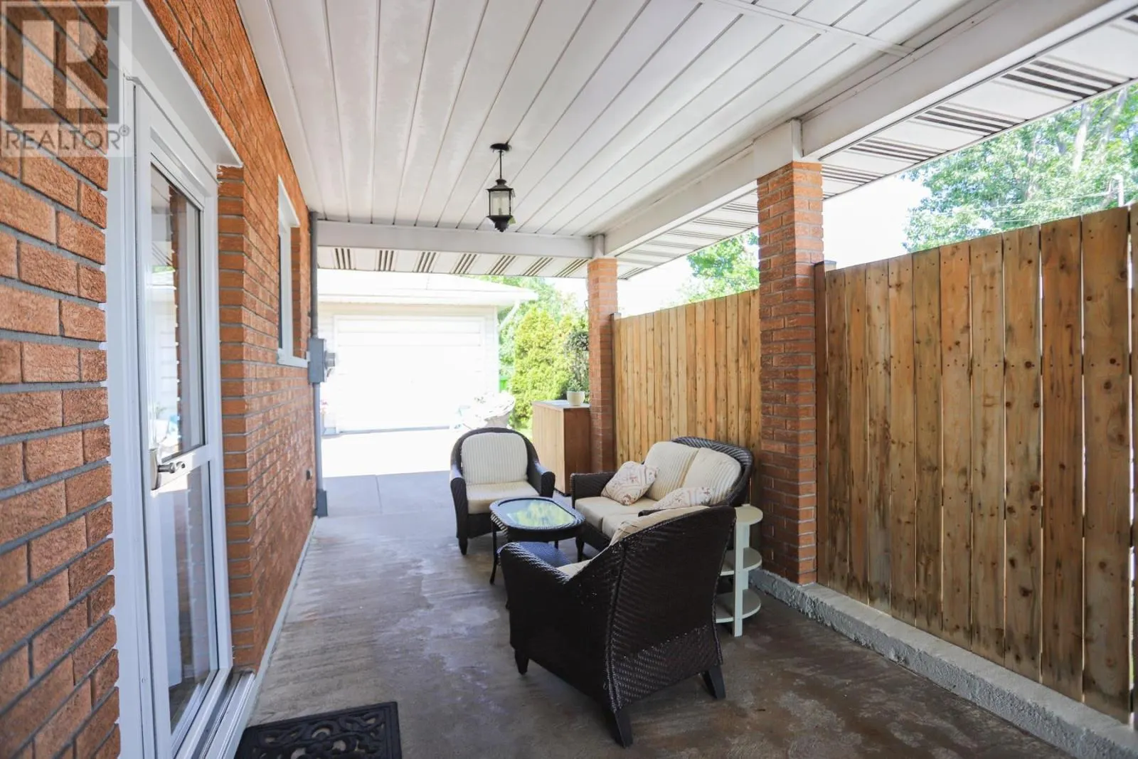 451 Shannon RD