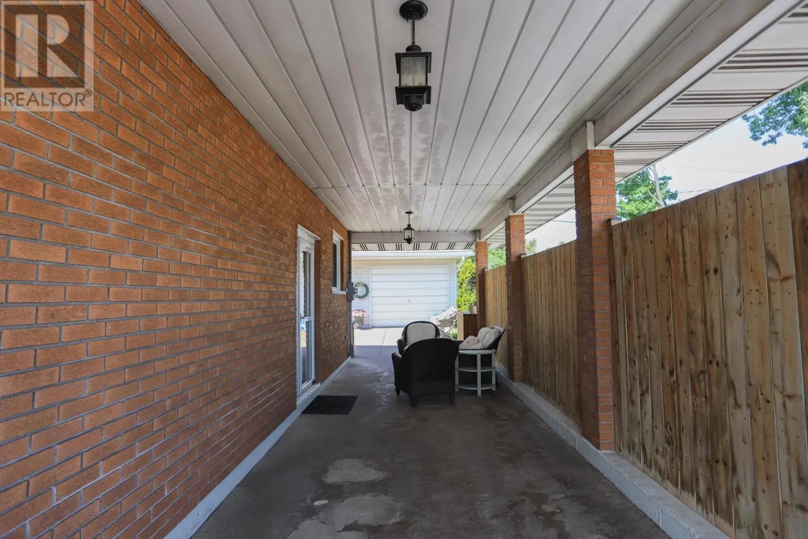 451 Shannon RD