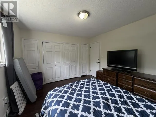 1049 Allen Side RD