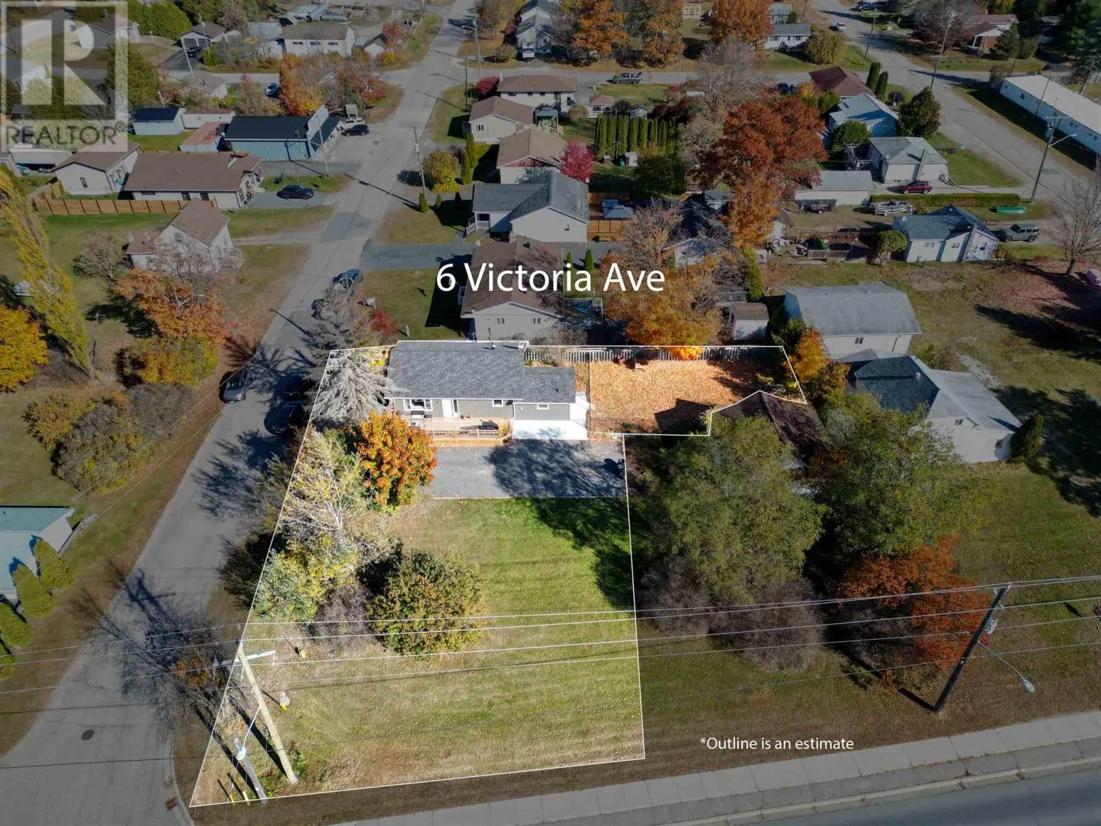 6 Victoria AVE