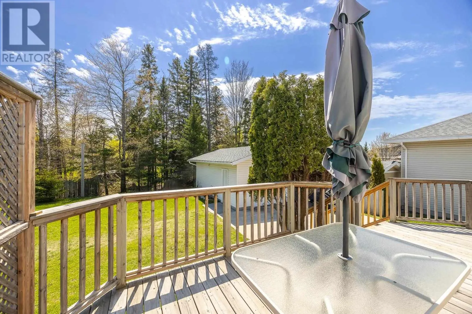 11 Chatfield DR