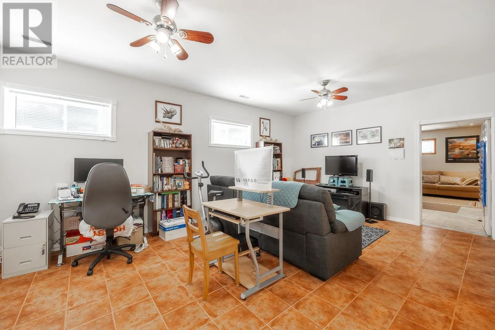 11 Chatfield DR