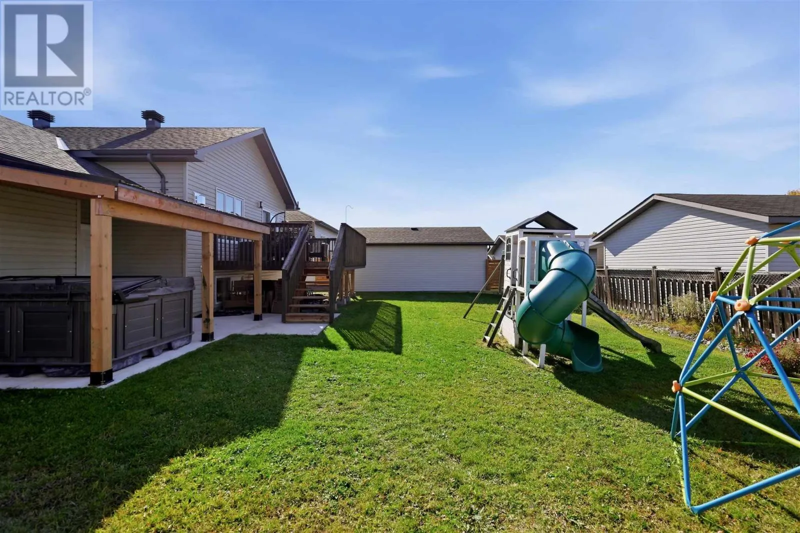 76 Crestwood AVE