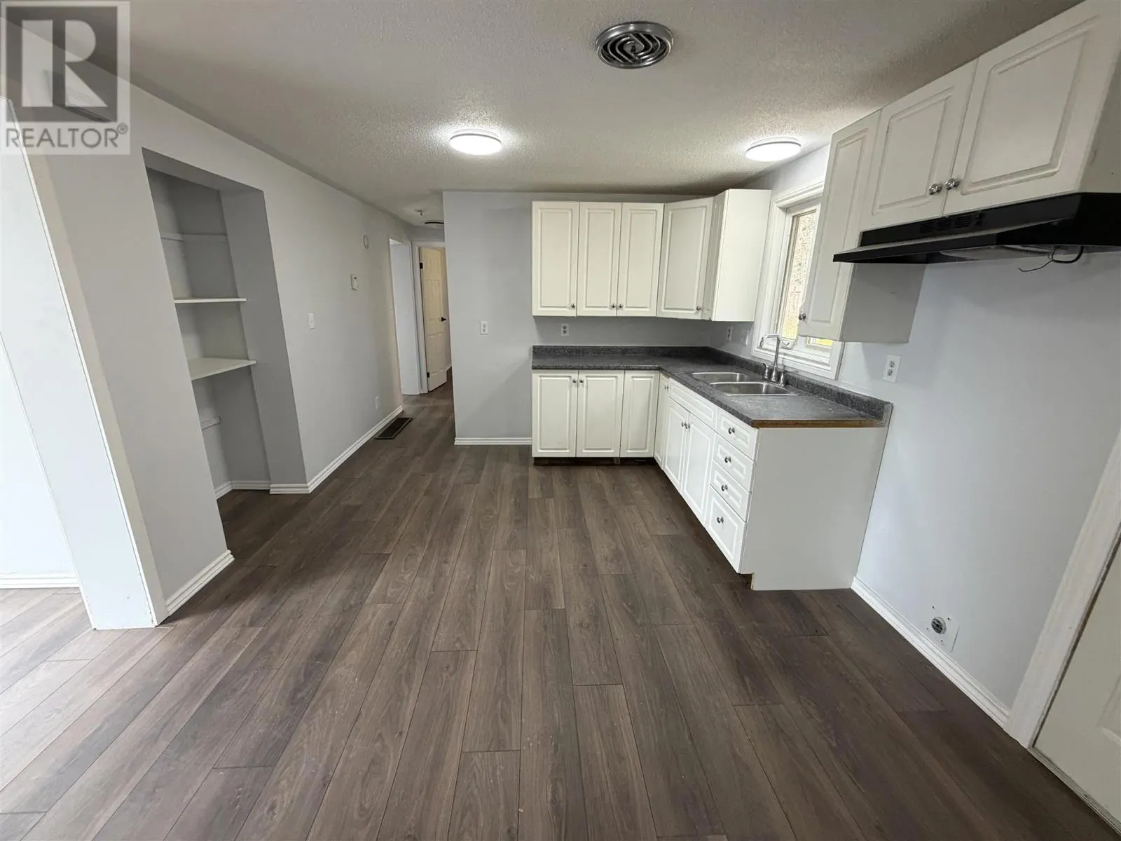 130 Dieppe AVE