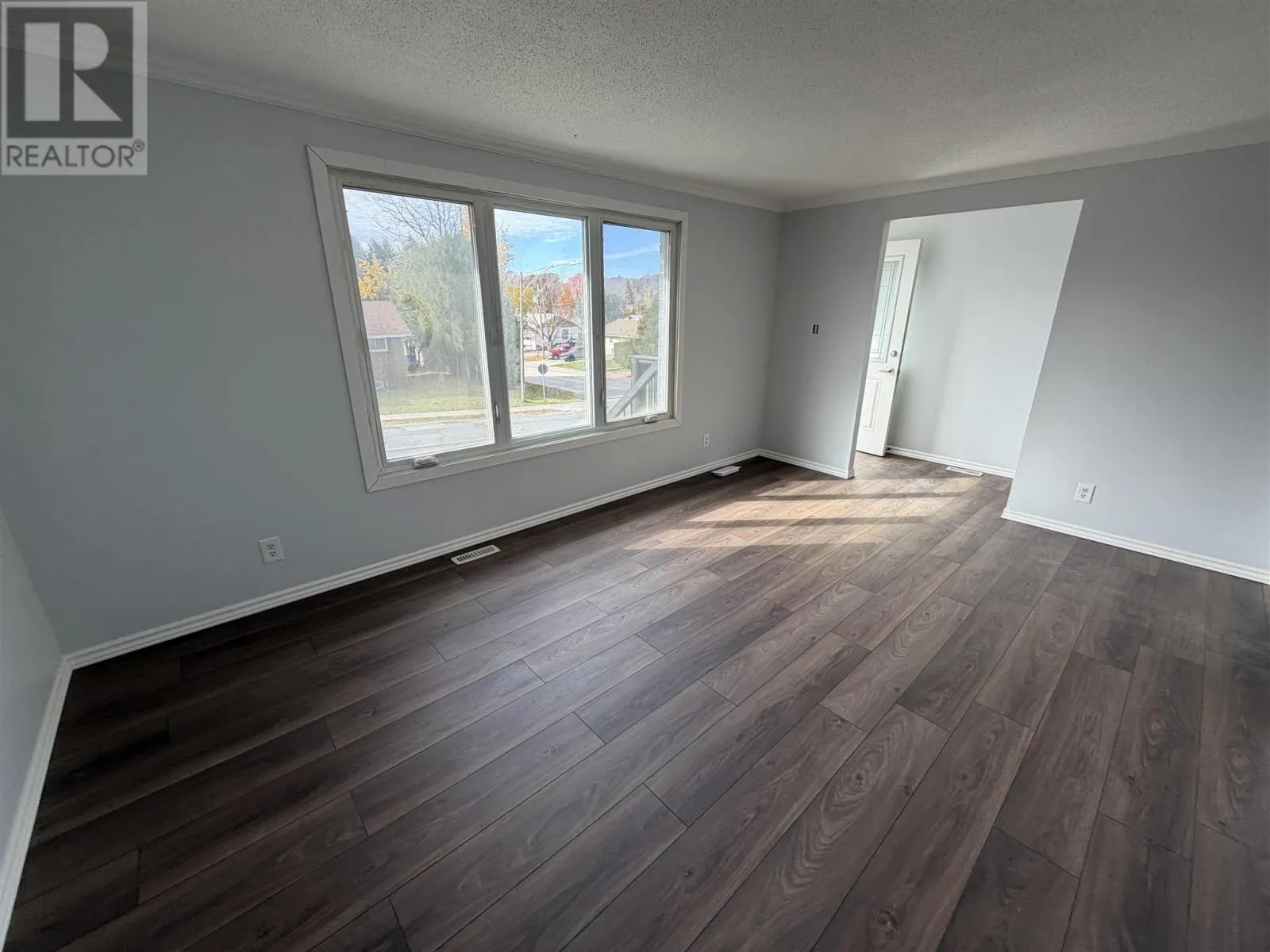 130 Dieppe AVE