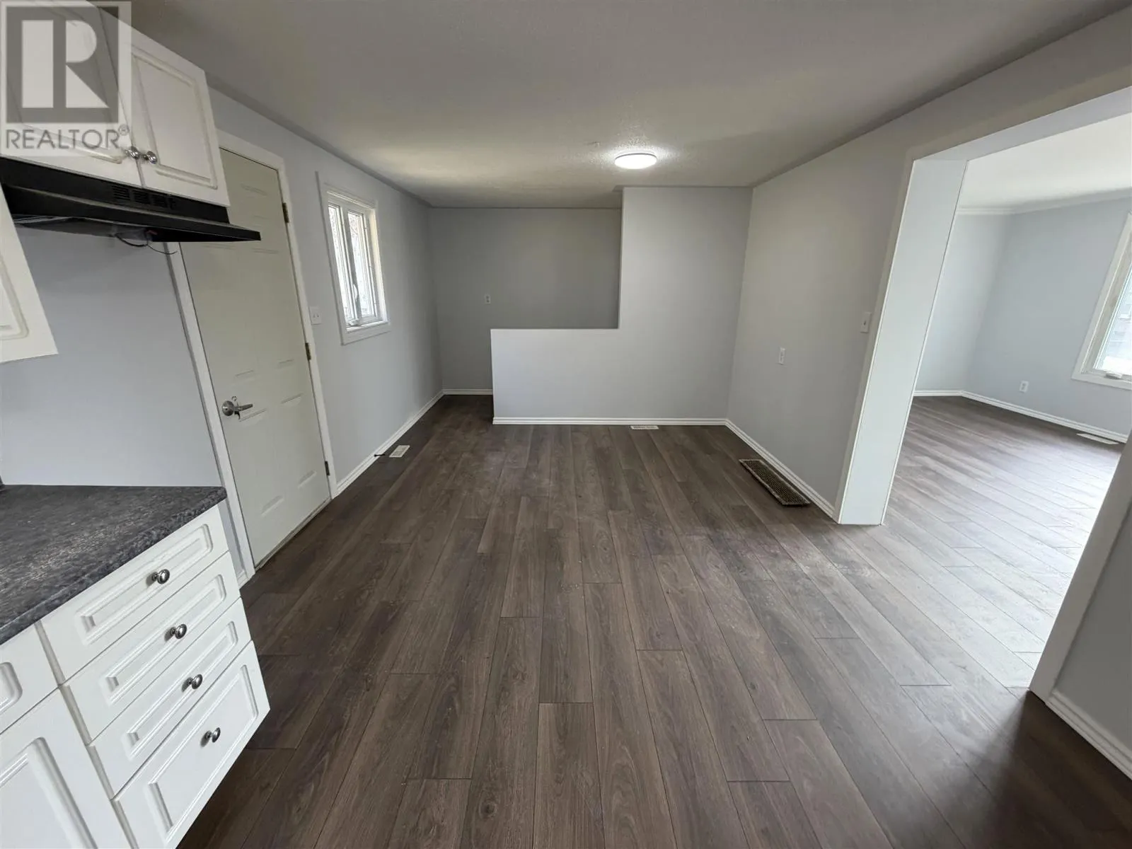 130 Dieppe AVE