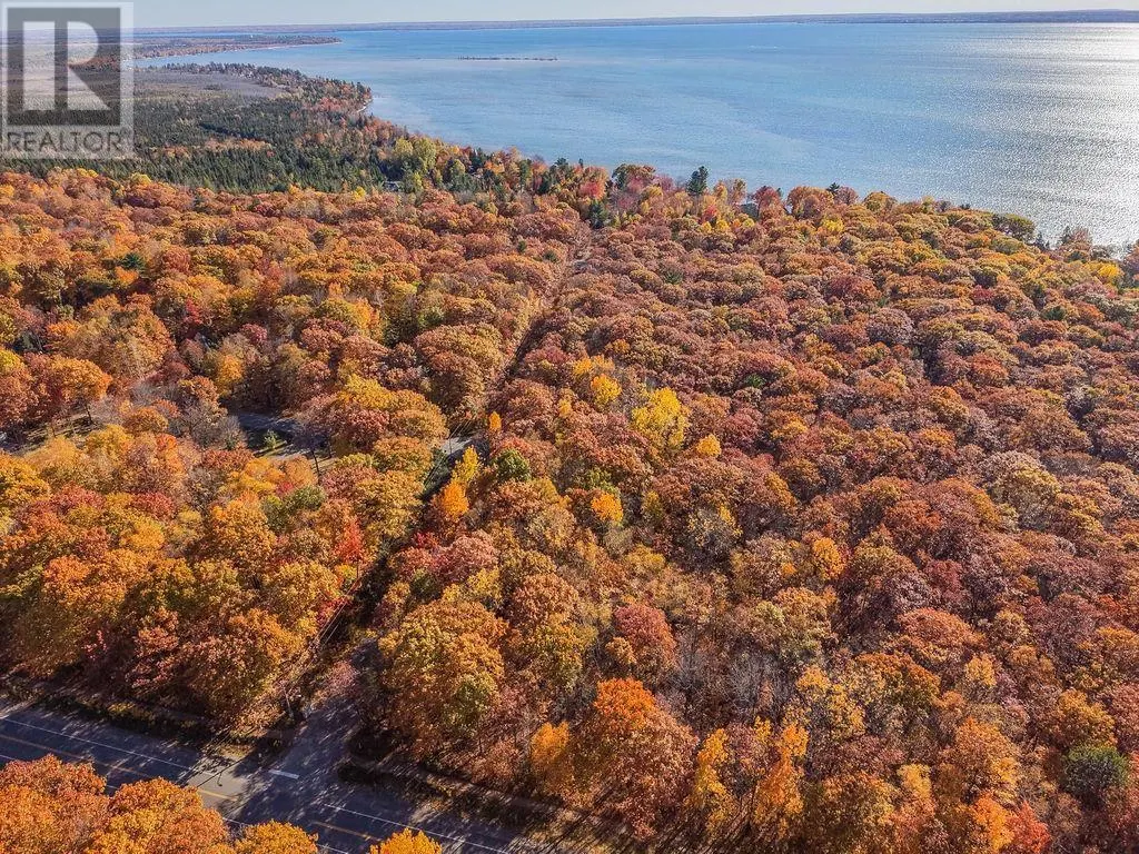Lot 1 Douglas DR