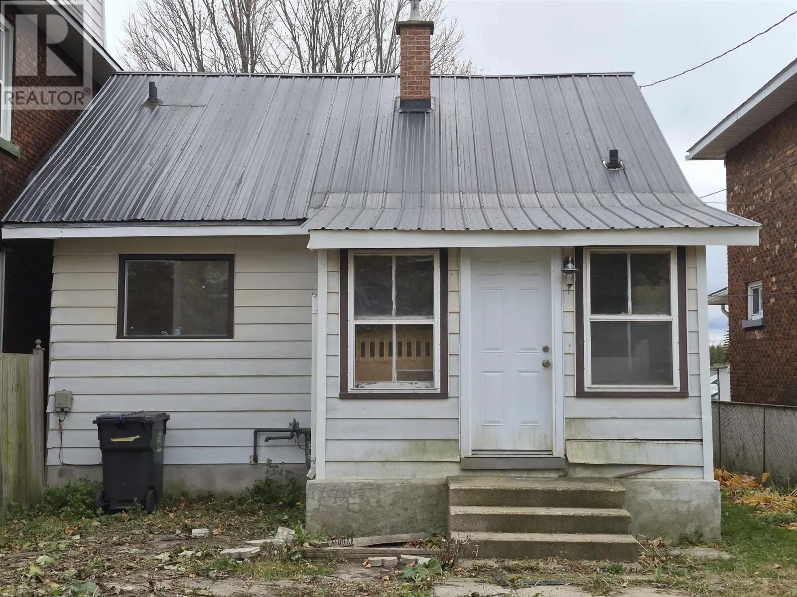 226 Albert ST W