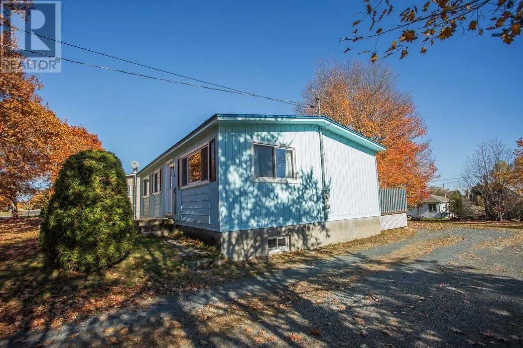 87 Federation ST S