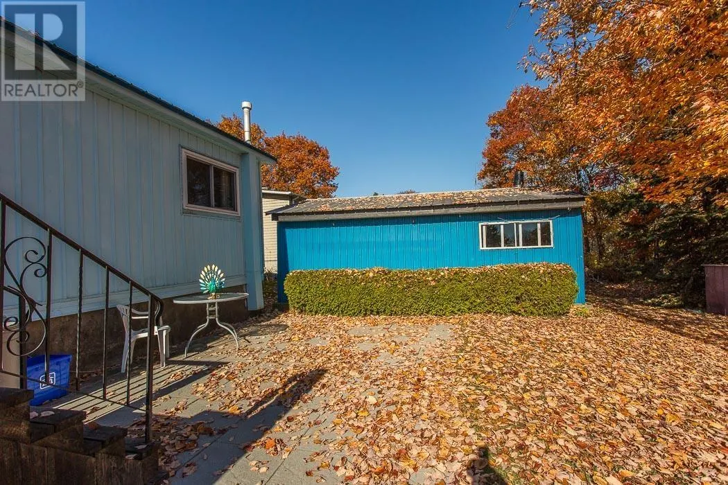 87 Federation ST S
