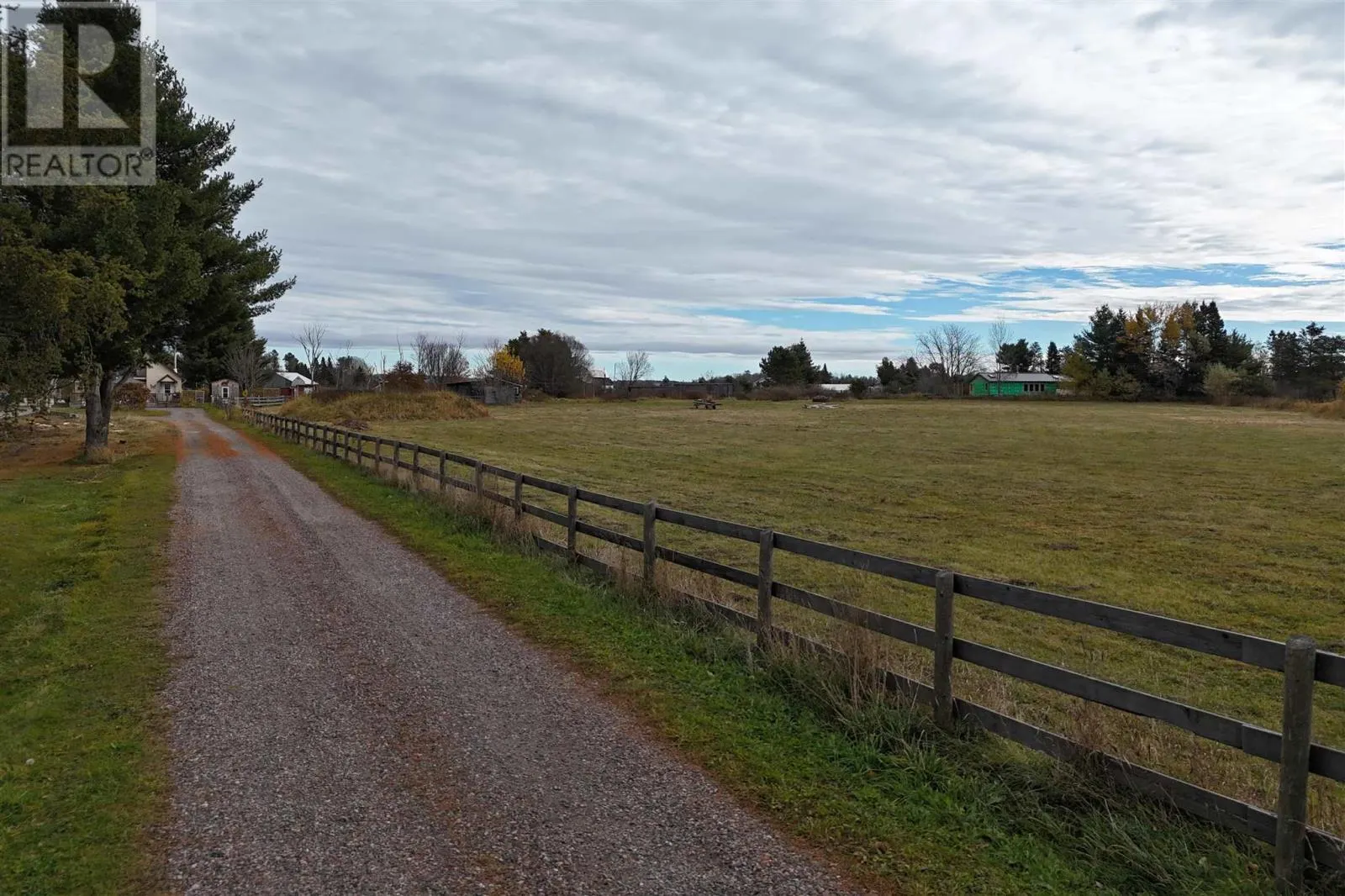 198 River RD