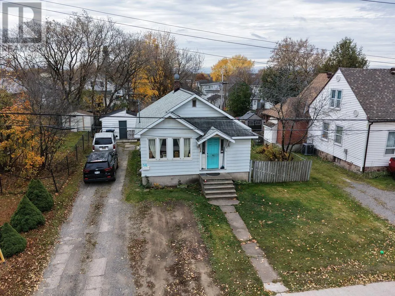 54 St. Georges AVE E