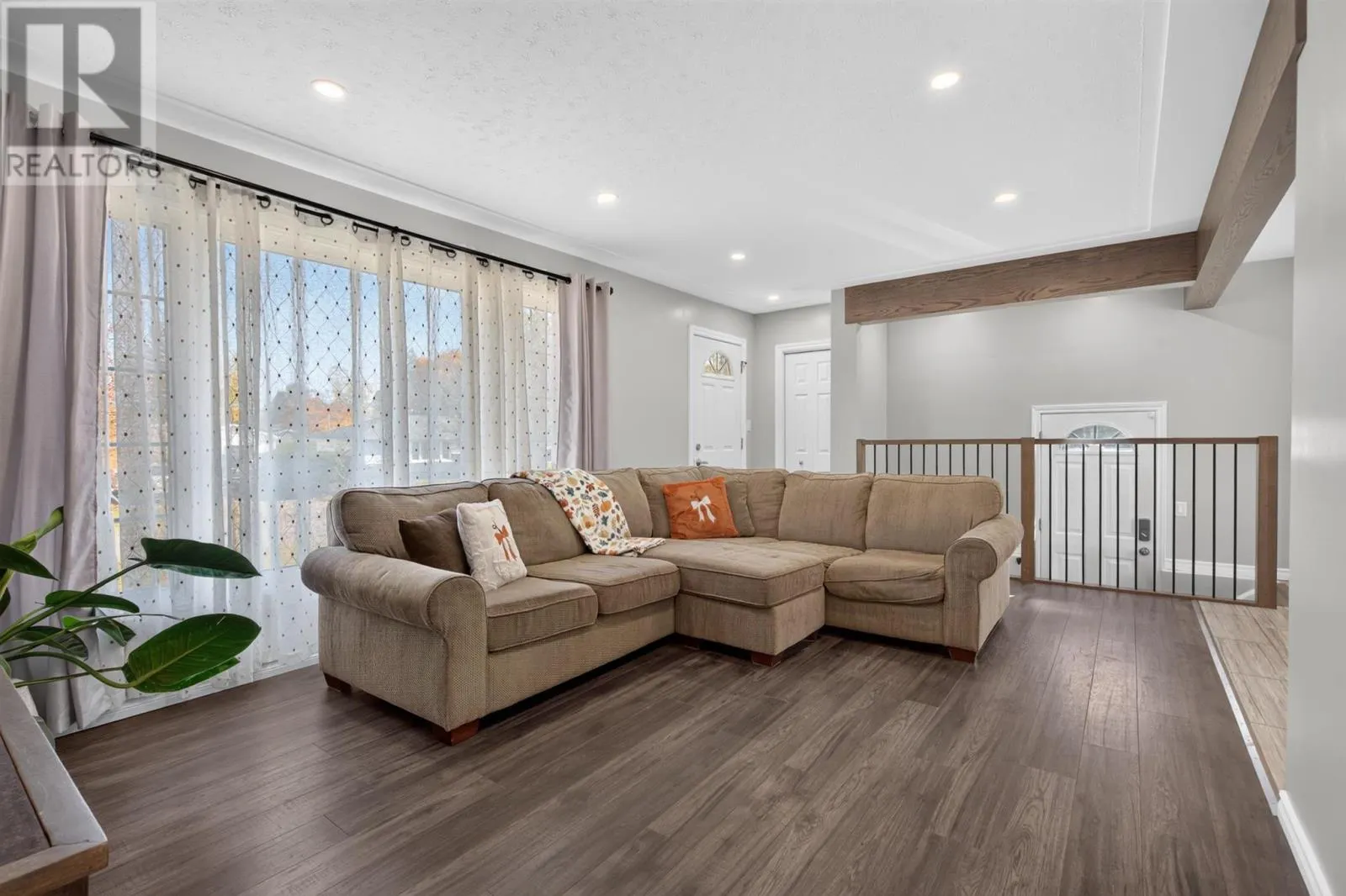 7 East Braemar BAY