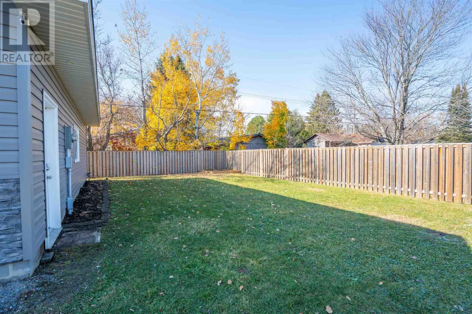 7 East Braemar BAY