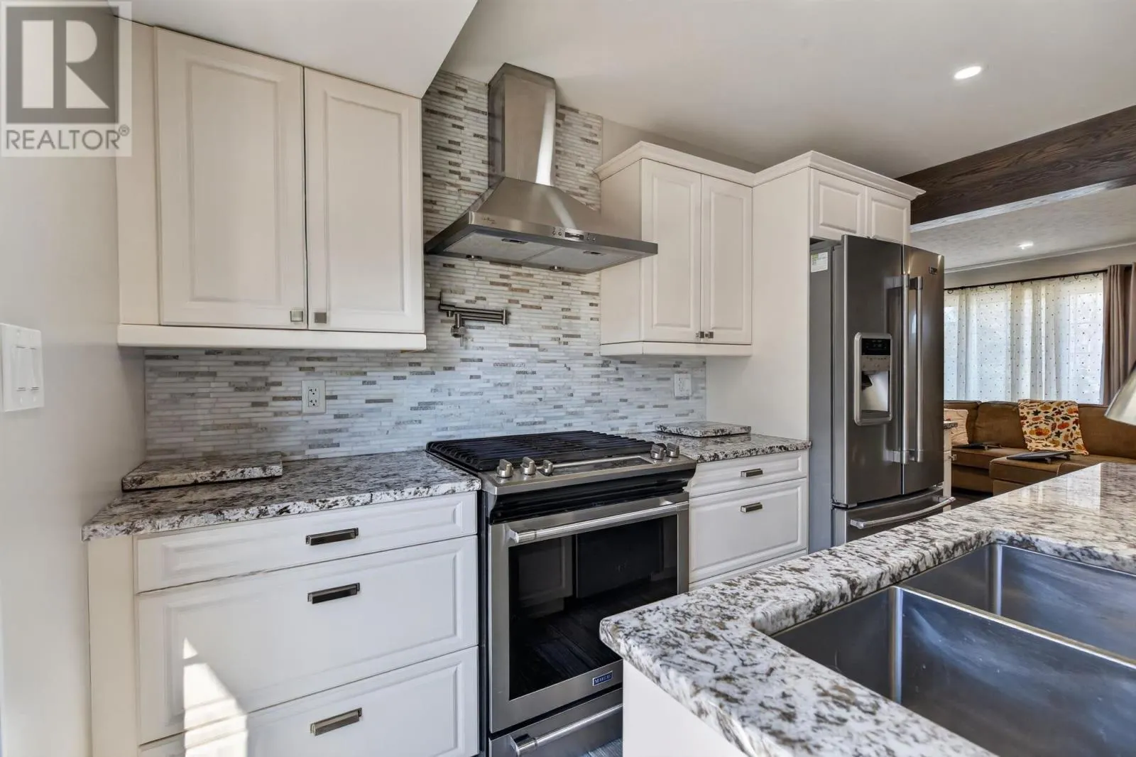 7 East Braemar BAY