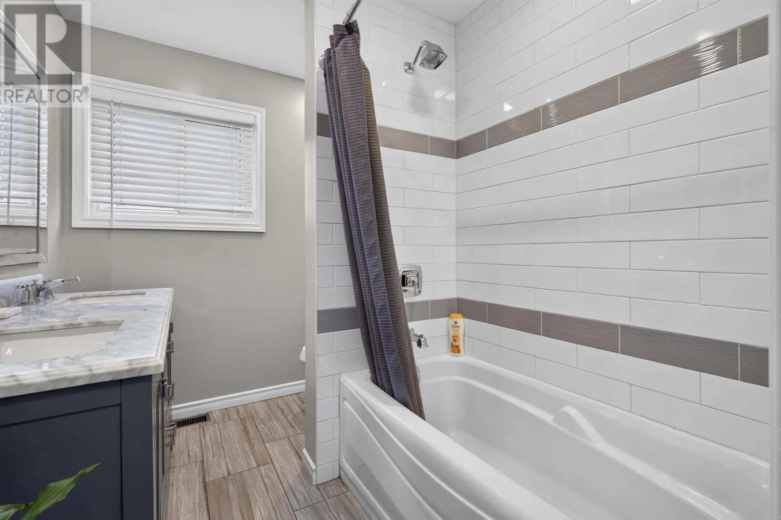 7 East Braemar BAY