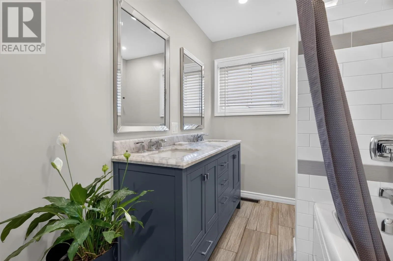 7 East Braemar BAY