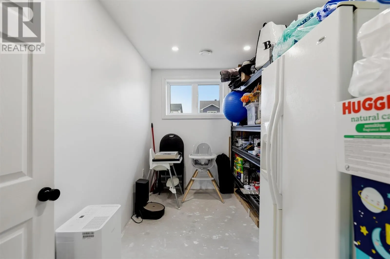 68 Crestwood AVE