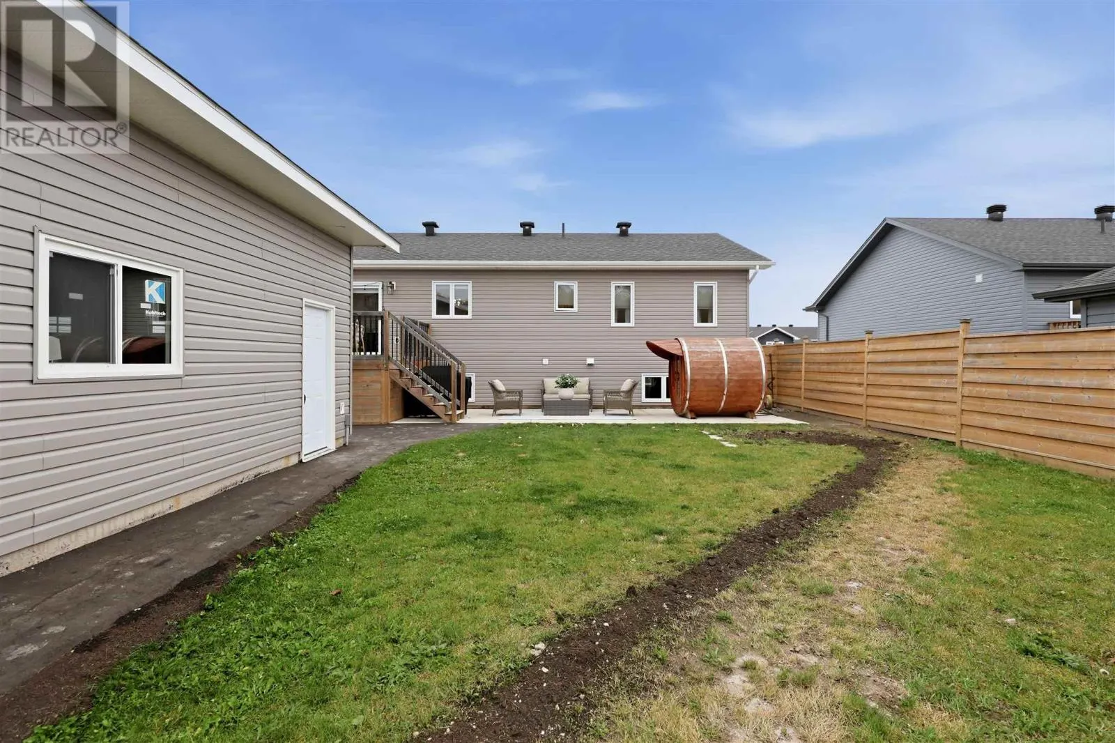 68 Crestwood AVE