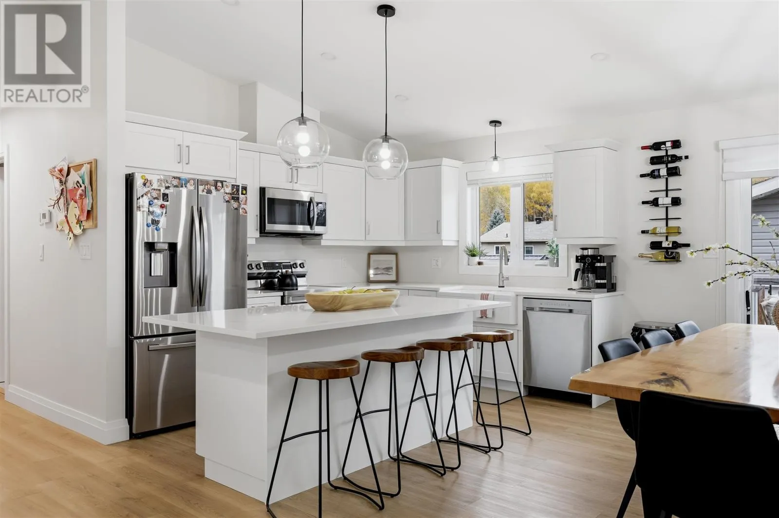 68 Crestwood AVE