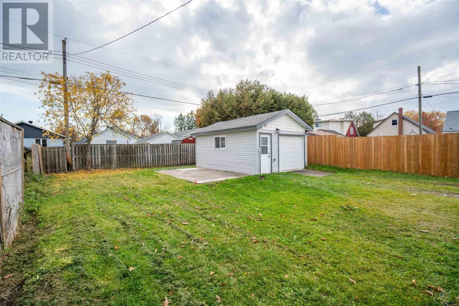 1243 Wellington E