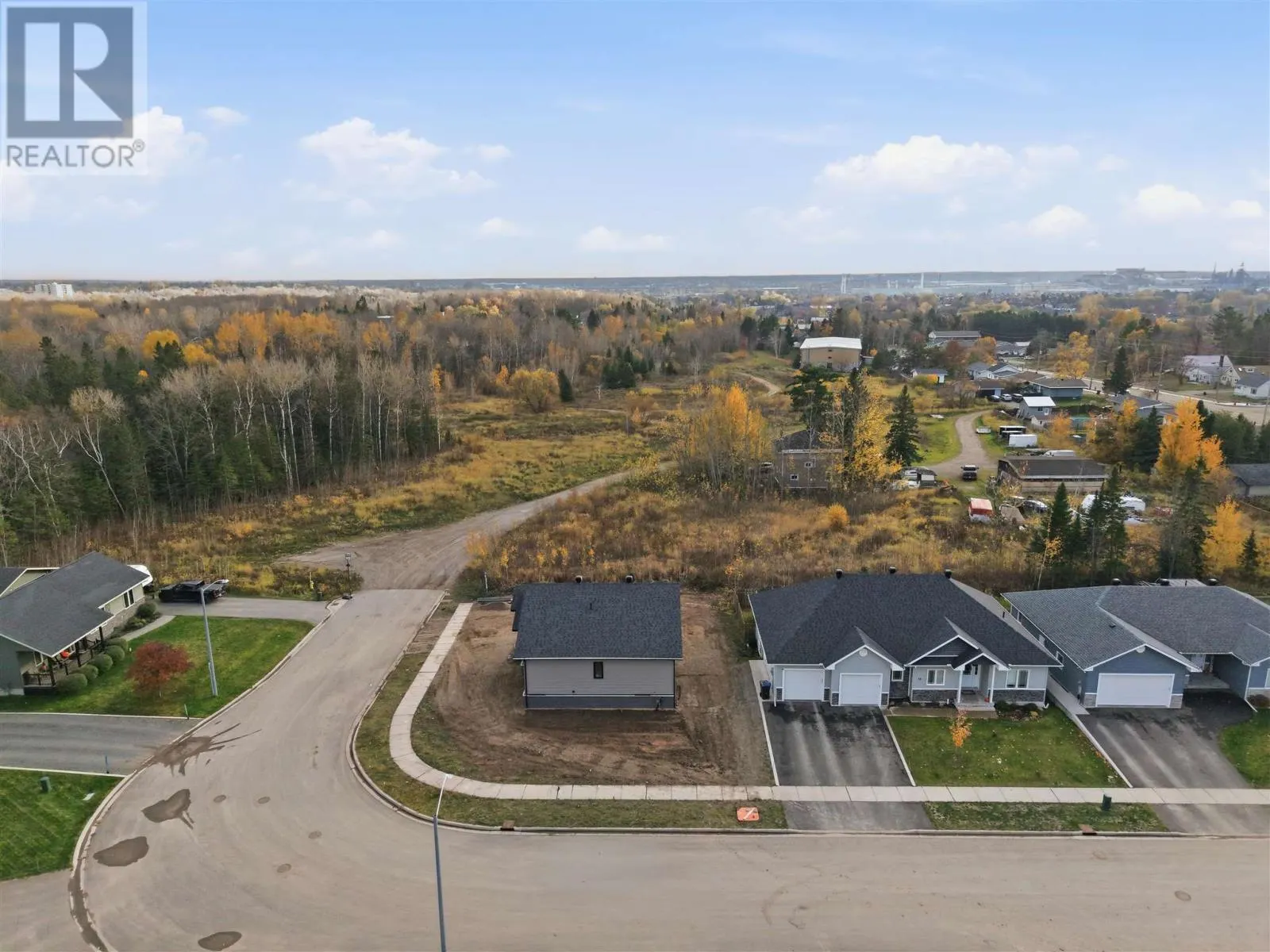 23 Sherbrook DR