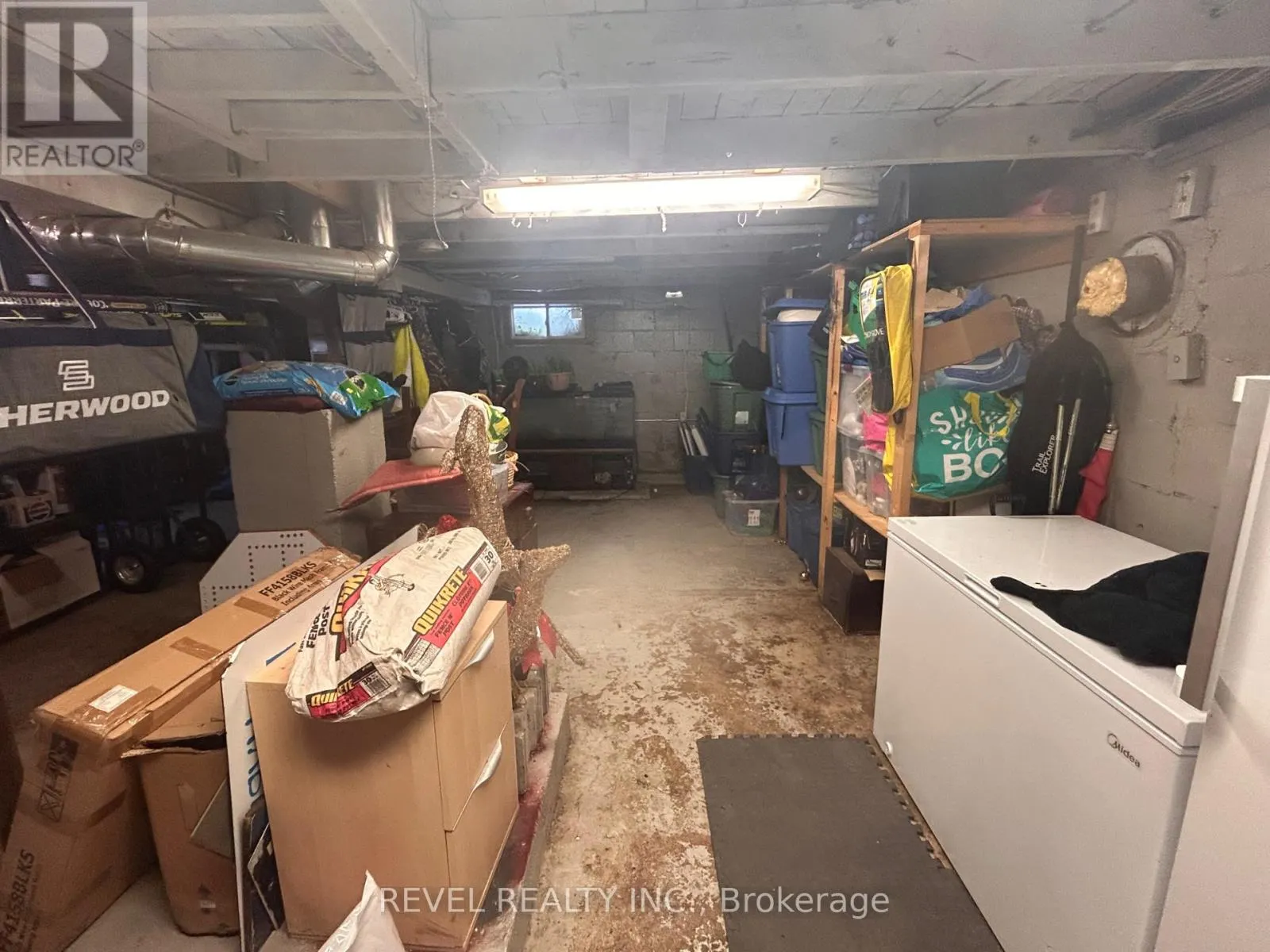 1105 4 & 5 GLACKMEYER CONCESSION