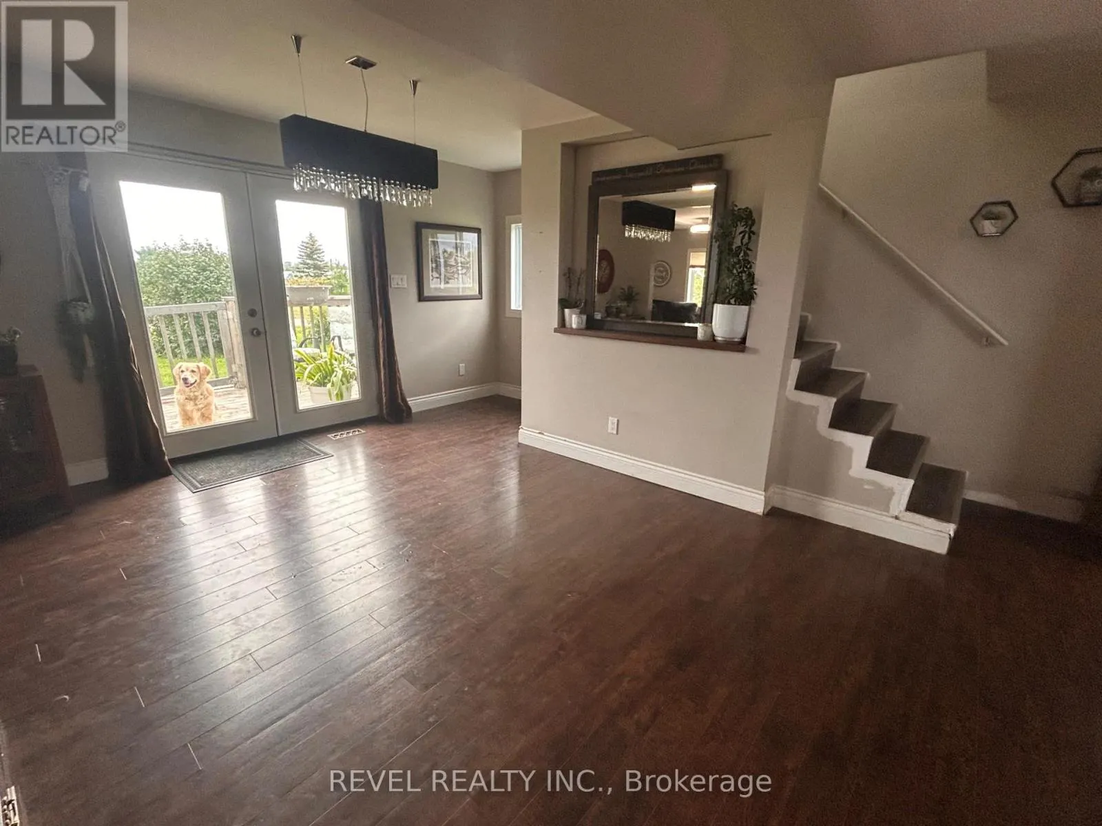 1105 4 & 5 GLACKMEYER CONCESSION