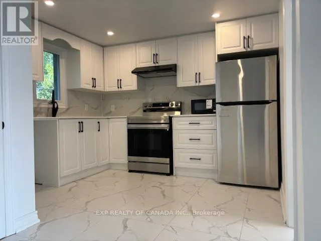 34 FLORAL AVENUE