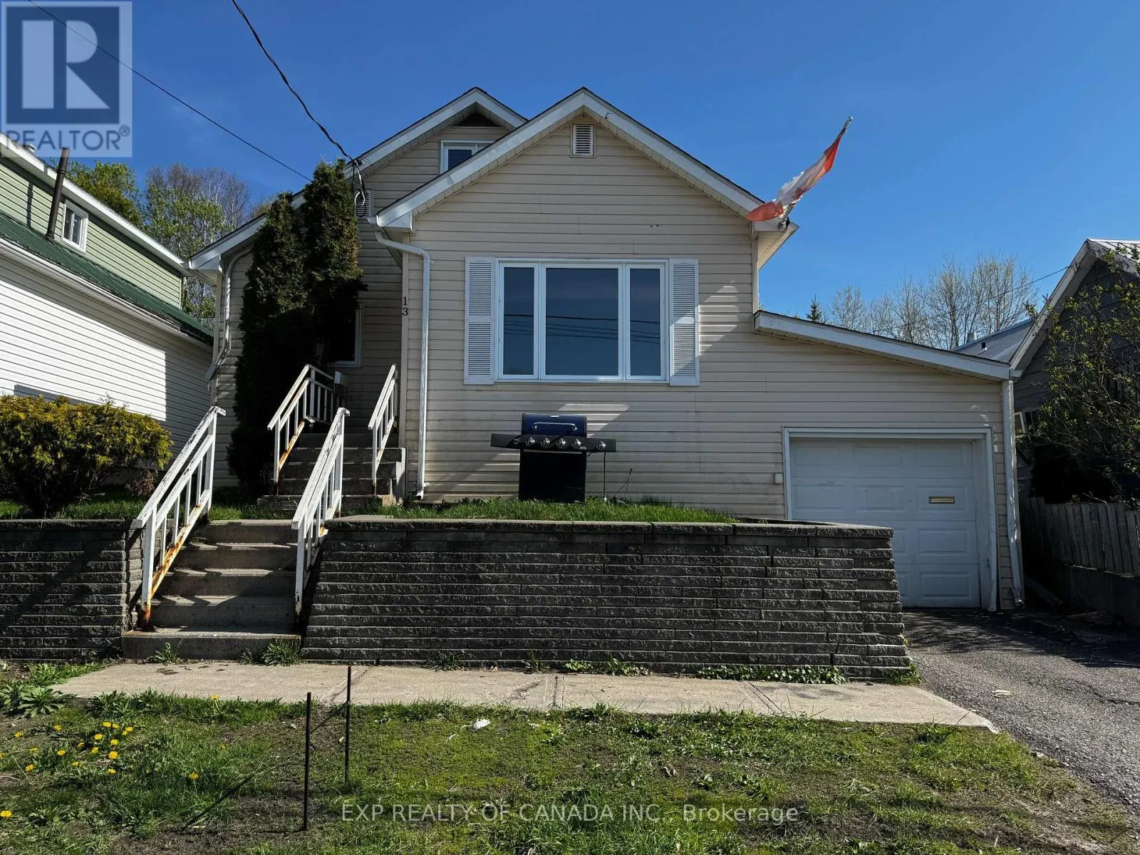 13 PREMIER AVENUE W