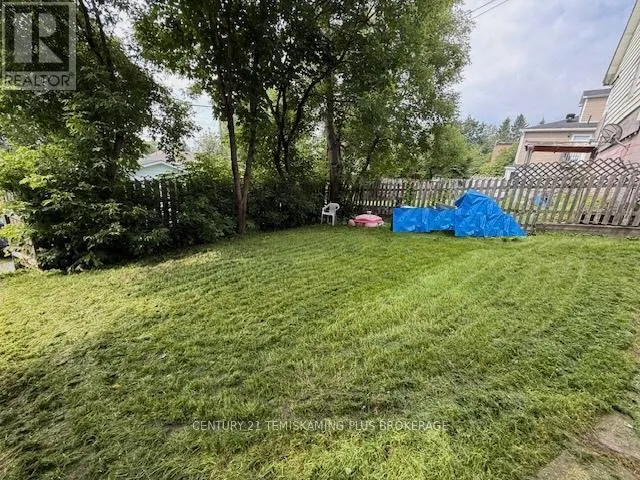 5 MCKELVIE AVENUE
