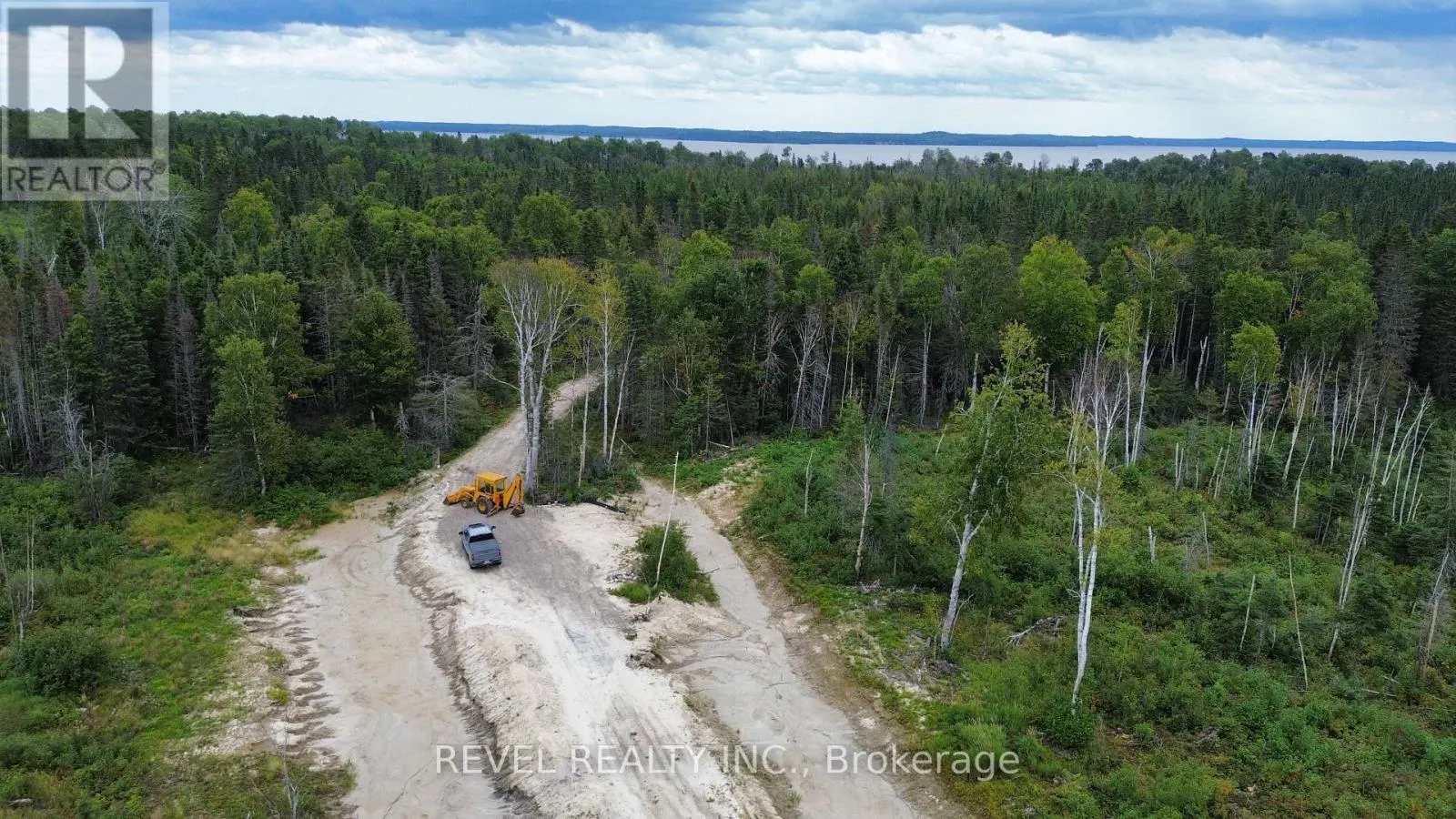 LOT 2 CON 3 EVELYN TOWNSHIP