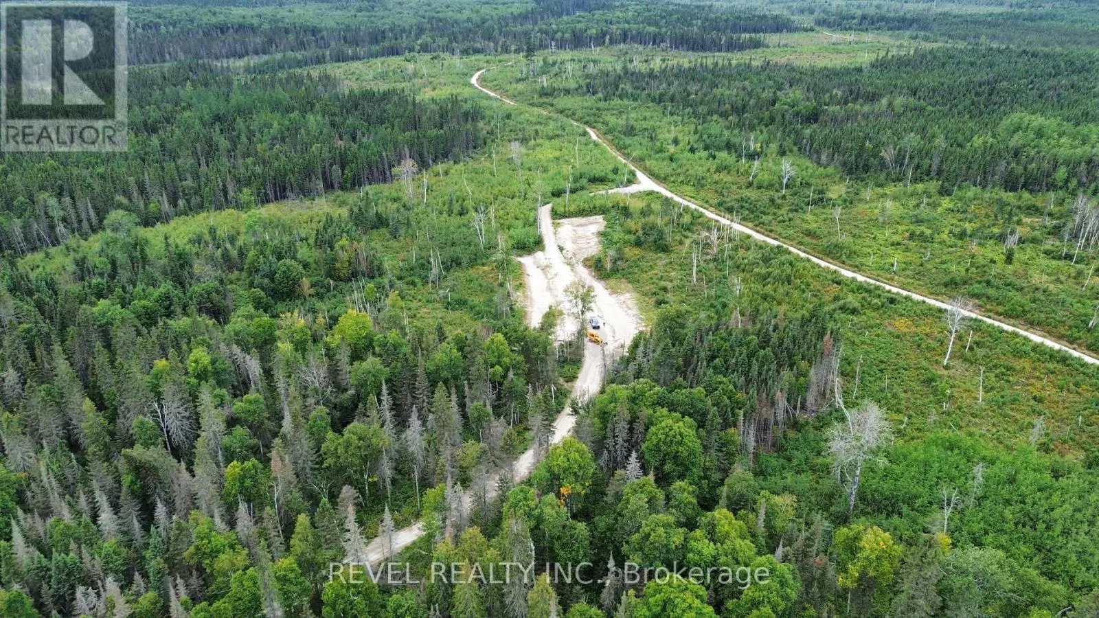 LOT 2 CON 3 EVELYN TOWNSHIP