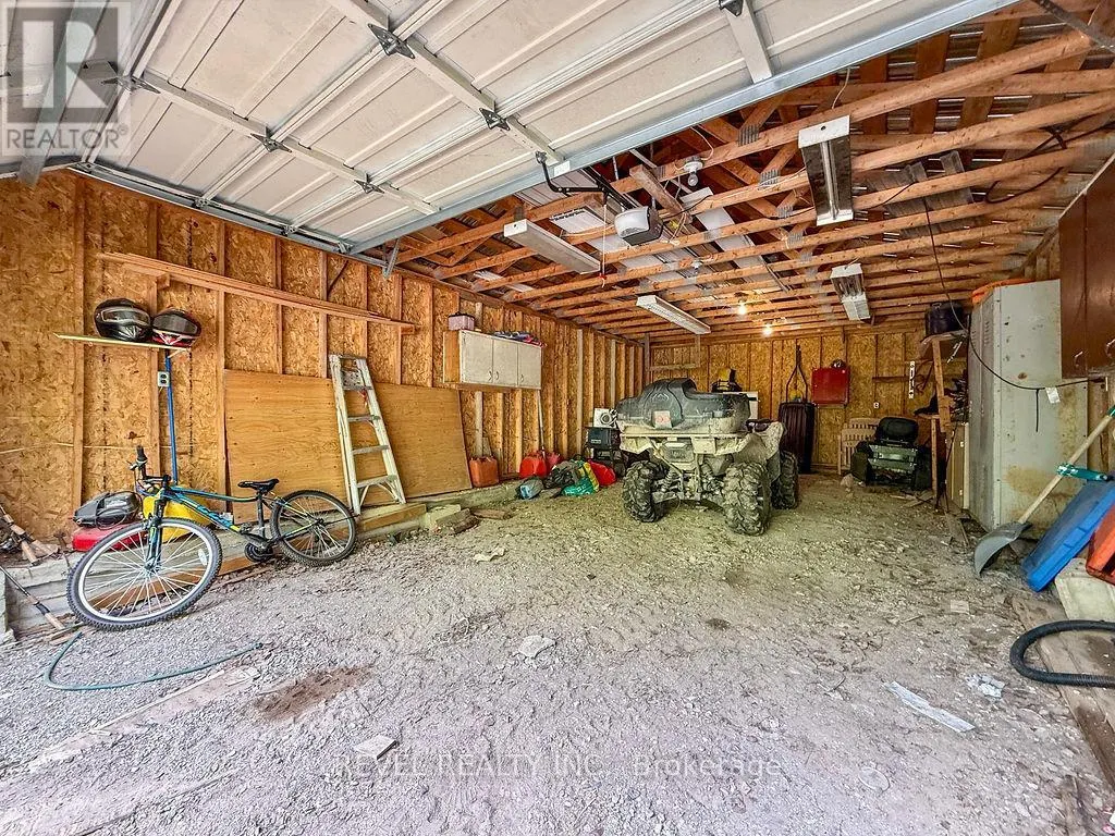 24 SOUTH END ACCESS